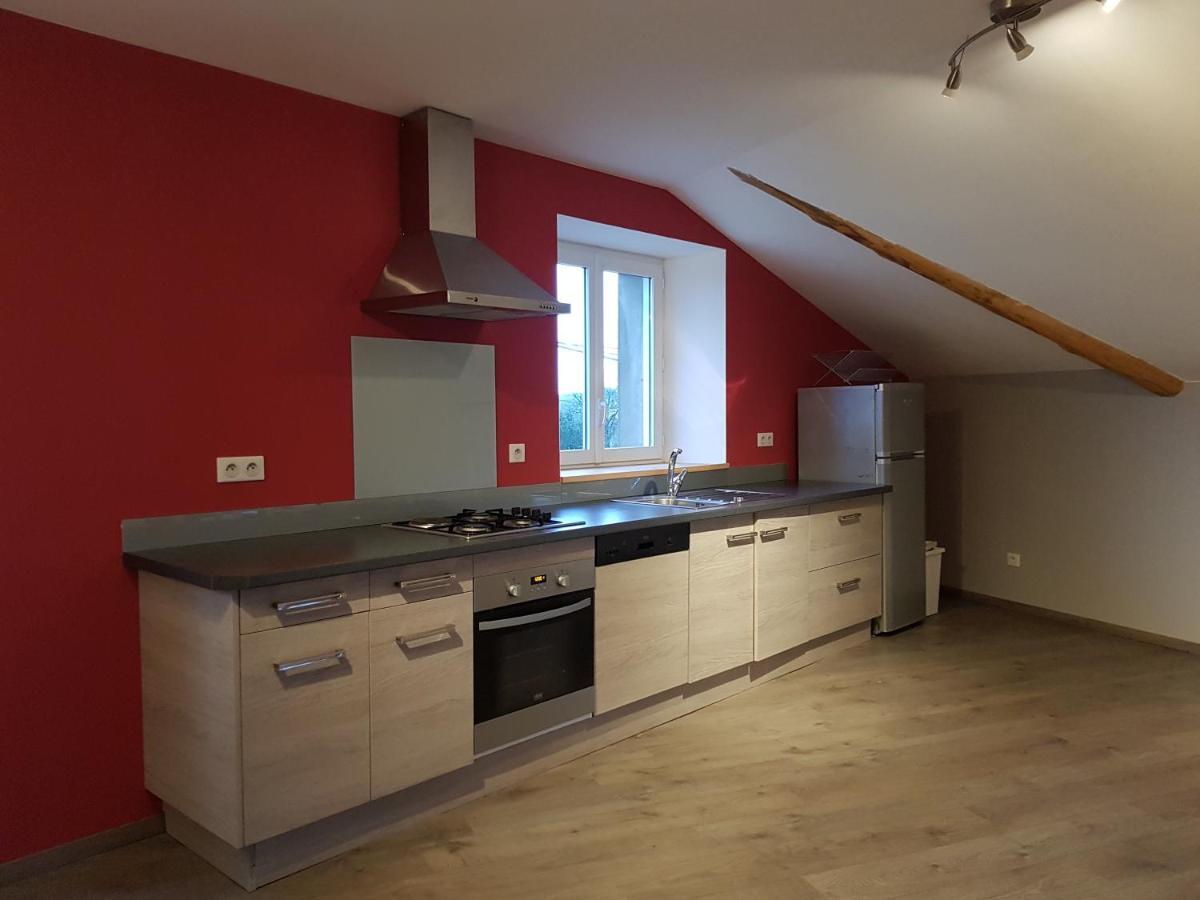 Chez Pitch & Marina Apartment Sauvessanges Bagian luar foto